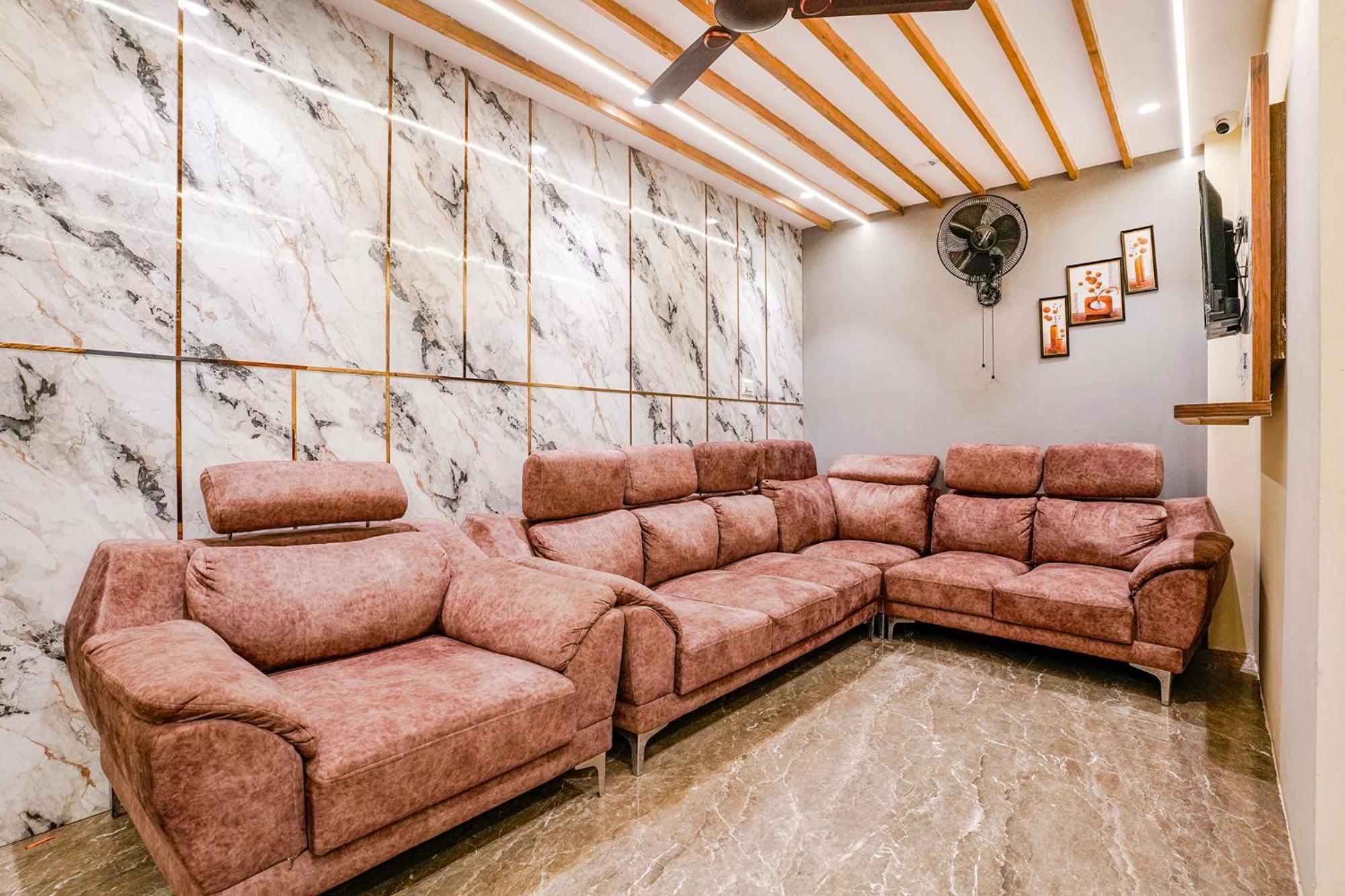 Fabhotel Grand Prime Nr Nesco Hotel Мумбай Екстериор снимка